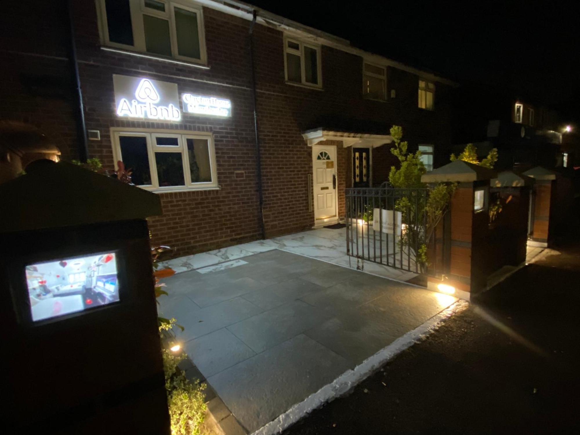 Clayton Home Manchester — Photos 1